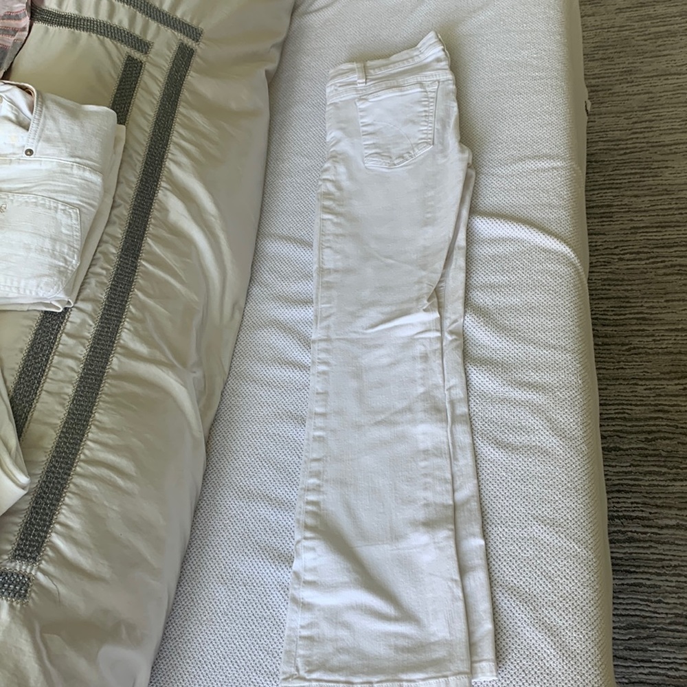 White boot cut Joe’s jeans